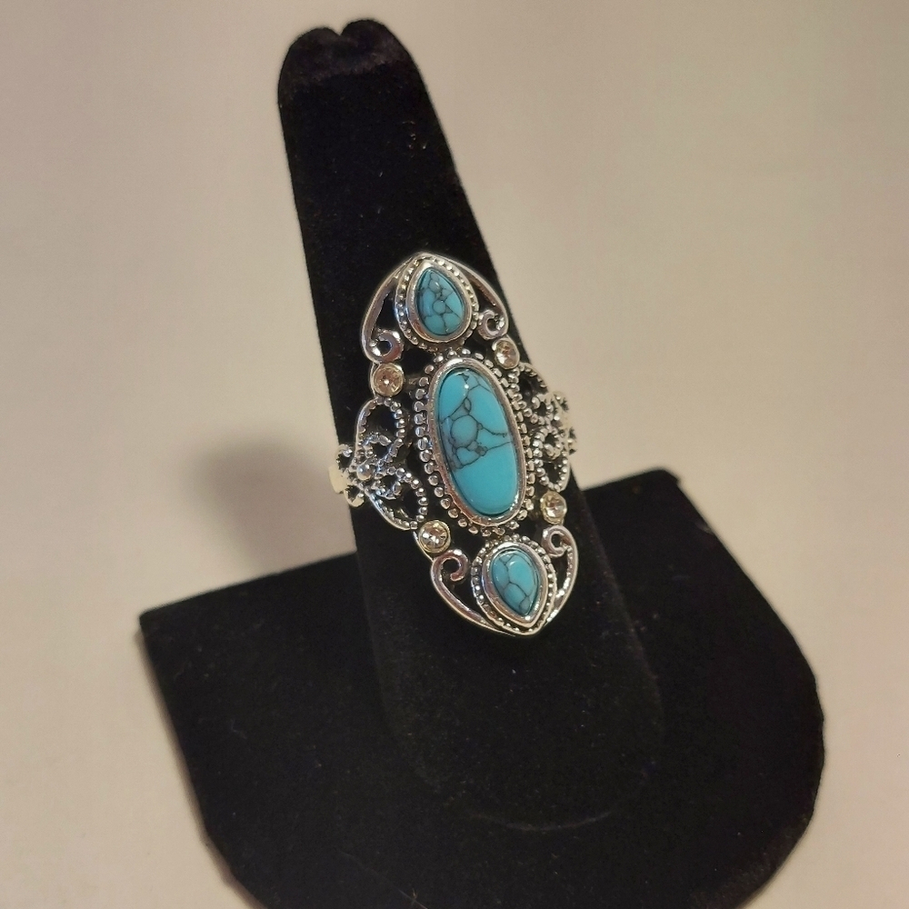 Silver-Tone Synthetic Turquoise Ornate Ring Size 8.25-8.5 Western Statement